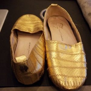 House of Harlow Flats